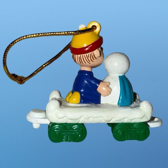 Vintage Whitmans's Peanuts Gang Train Linus and Snowman PVC Ornament B5 - Picture 5 of 6